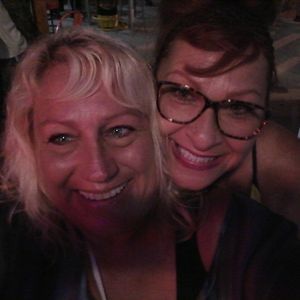 Meet your Posher, Robin